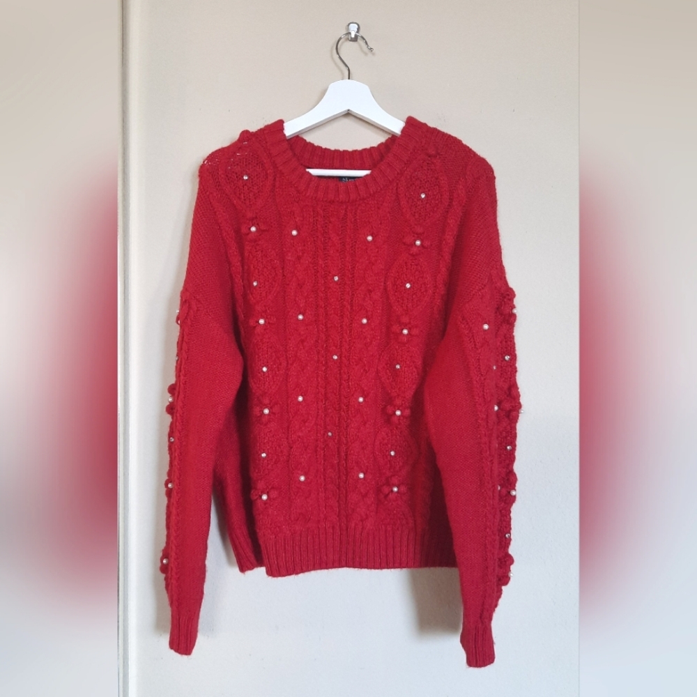 New York & Co Red Cable Knit Sweater Pearl Accents Festive Holiday Christmas